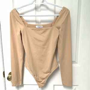 Aritzia Contour Bodysuit size S